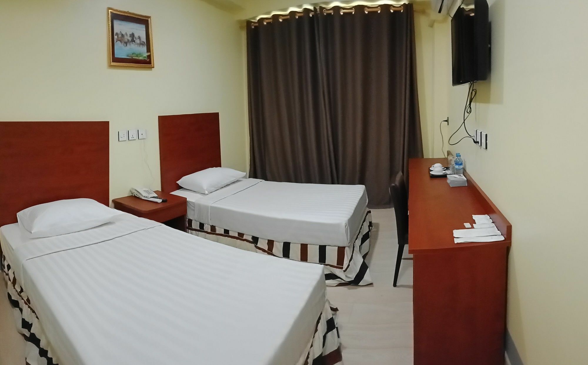 Hato Inn Yangon Exterior photo